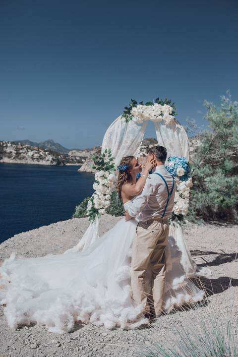 Schöne Hochzeit und Hochzeitsdeko am See